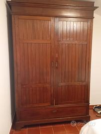 Armadio antico