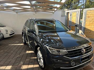 Volkswagen Tiguan 2.0 TDI 150 CV SCR DSG Life
