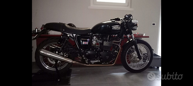 Triumph Bonneville 800