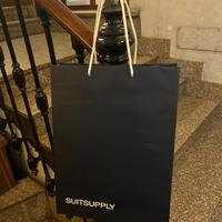 Busta carta shopping bag Suitsupply