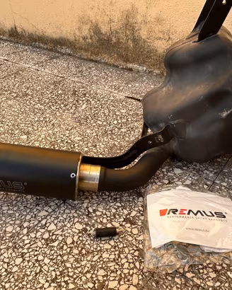 Silenziatore Remus Slip-on per KTM Duke 2024