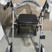 Deambulatore pieghevole con 4 ruote