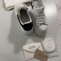 Alexander McQueen sneaker bianche nere 41