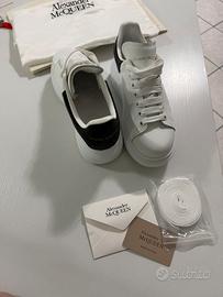 Alexander McQueen sneaker bianche nere 41