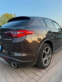 Alfa Romeo Stelvio 2.2 Turbo Diesel 190 CV Q4