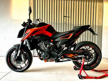 KTM DUKE 790 L 2024