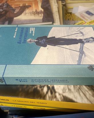 Kurz Haruki Danielewski Armentrout Pratchett etc