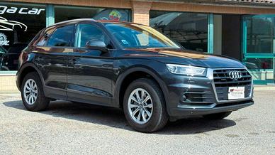 Audi Q5 40 TDI quattro S tronic Business