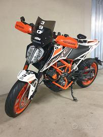 KTM DUKE 390