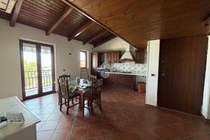 3 LOCALI A MARANO DI NAPOLI