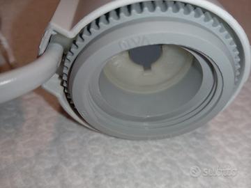 Testa termoelettrica per radiatori
