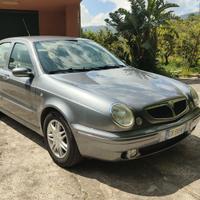 Lancia Lybra 1.9 JTD Emblema