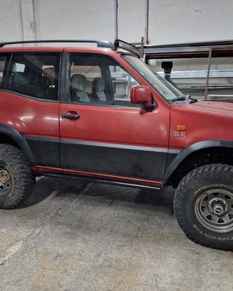 nissan terrano 2  30ennale