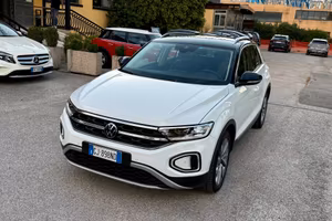 "DA VETRINA" Volkswagen T-Roc 2.0 TDI 150 CV DSG