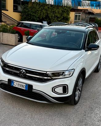 "DA VETRINA" Volkswagen T-Roc 2.0 TDI 150 CV DSG