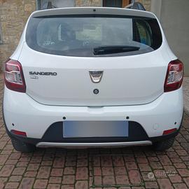 Dacia sandero stepway 0,9GPL Bombola nuova 2037 