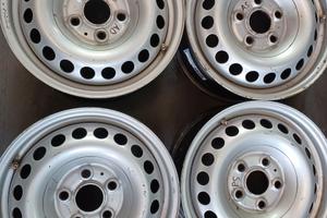 4 Cerchi in acciaio originali VW 16"