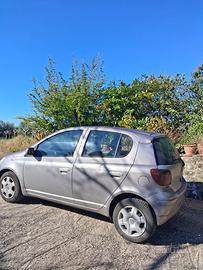 Toyota Yaris 1400 cc Turbo Diesel -  kw 55 - 75 cv