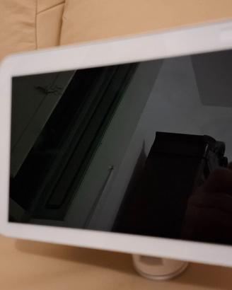 Amazon alexa echo show 8 + supporto muro