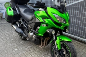 Moto Kawasaki Versys 1000 16 pronta per viaggiare