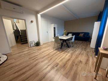 MIRA Luminosa e Moderna Porzione di Bifamiliare