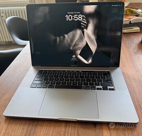 MacBook Pro 16