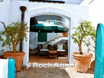 VILLA INDIPENDENTE UNIFAMILIARE