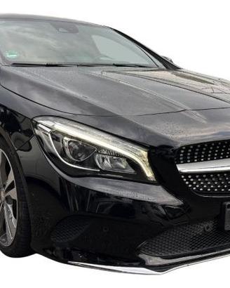 MERCEDES-BENZ CLA 200 Shooting Brake Premium Au