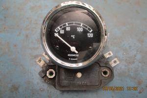 Orologi, contagiri e manometri universali