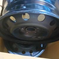 Cerchioni auto in acciaio come nuovi