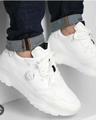 Scarpe Guess taglia 42 uomo