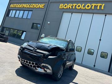 FIAT PANDA CROSS 4X4 312 per ricambi usati 330A100