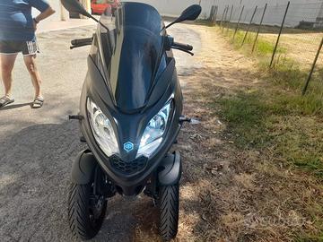 Paggio mp3 sport 300 cc