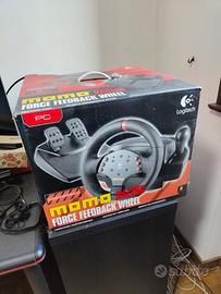 Volante Logitech Momo Racing