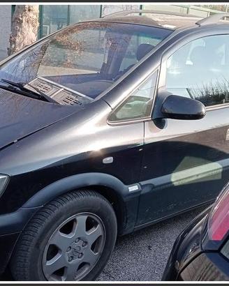 OPEL Zafira A per ricambi