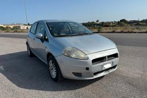 Fiat Grande Punto 1.3 MJT 75 CV 5 porte Dynamic