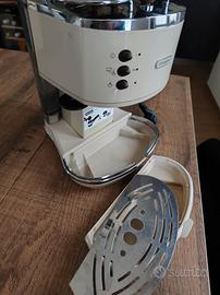 macchina caffè DeLonghi 
