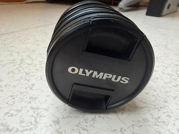 12-40 mm molto luminoso 1:2,8