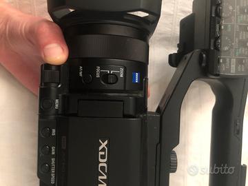 Sony PXW-X70 4K + Manfrotto + 4 Batterie