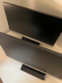 2x monitor 22cw HP 21,5