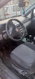 fiat grande punto 