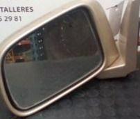 Honda CR-V -  Specchio retrovisore  SX   €  48