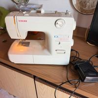 Macchina da cucire Singer