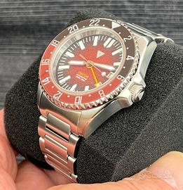 Vertigo Viator GMT diver 300mt automatico