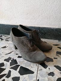 Stivaletti con tacco in vera pelle grigi