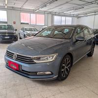 Volkswagen Passat Variant 2.0 TDI DSG Highline Blu