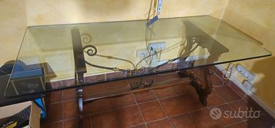 tavolo in cristallo