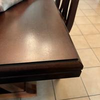 Tavolo in LEGNO con 8 sedie