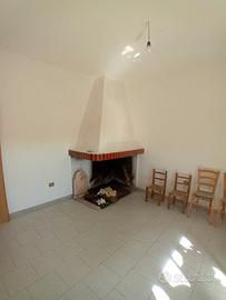 Casa indipendente con cortile