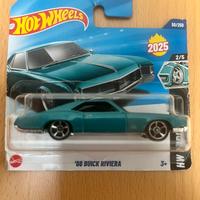 Hot Wheels '66 Buick Riviera 2025
